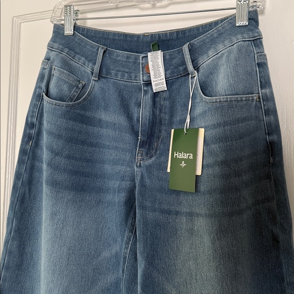 HALARA Light Blue Flare Jeans - Picture 5 of 6